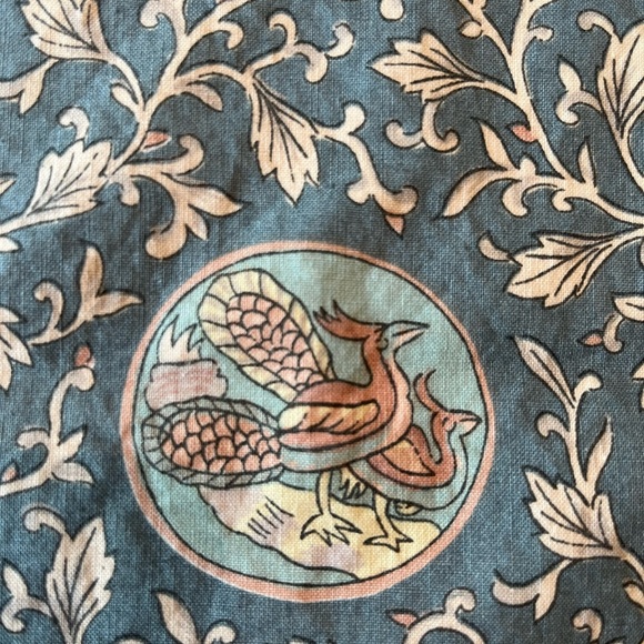 NWT Custom Chinoiserie Napkins & Tablecloth - Picture 4 of 6